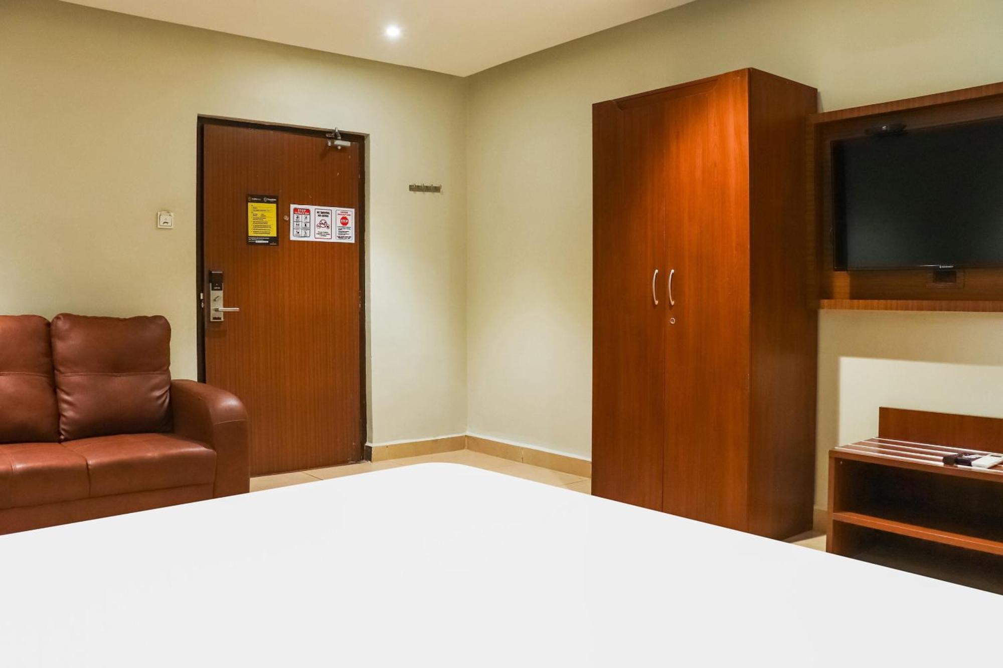 Hotel Collection O Kk Trends Vijayawāda Exteriér fotografie