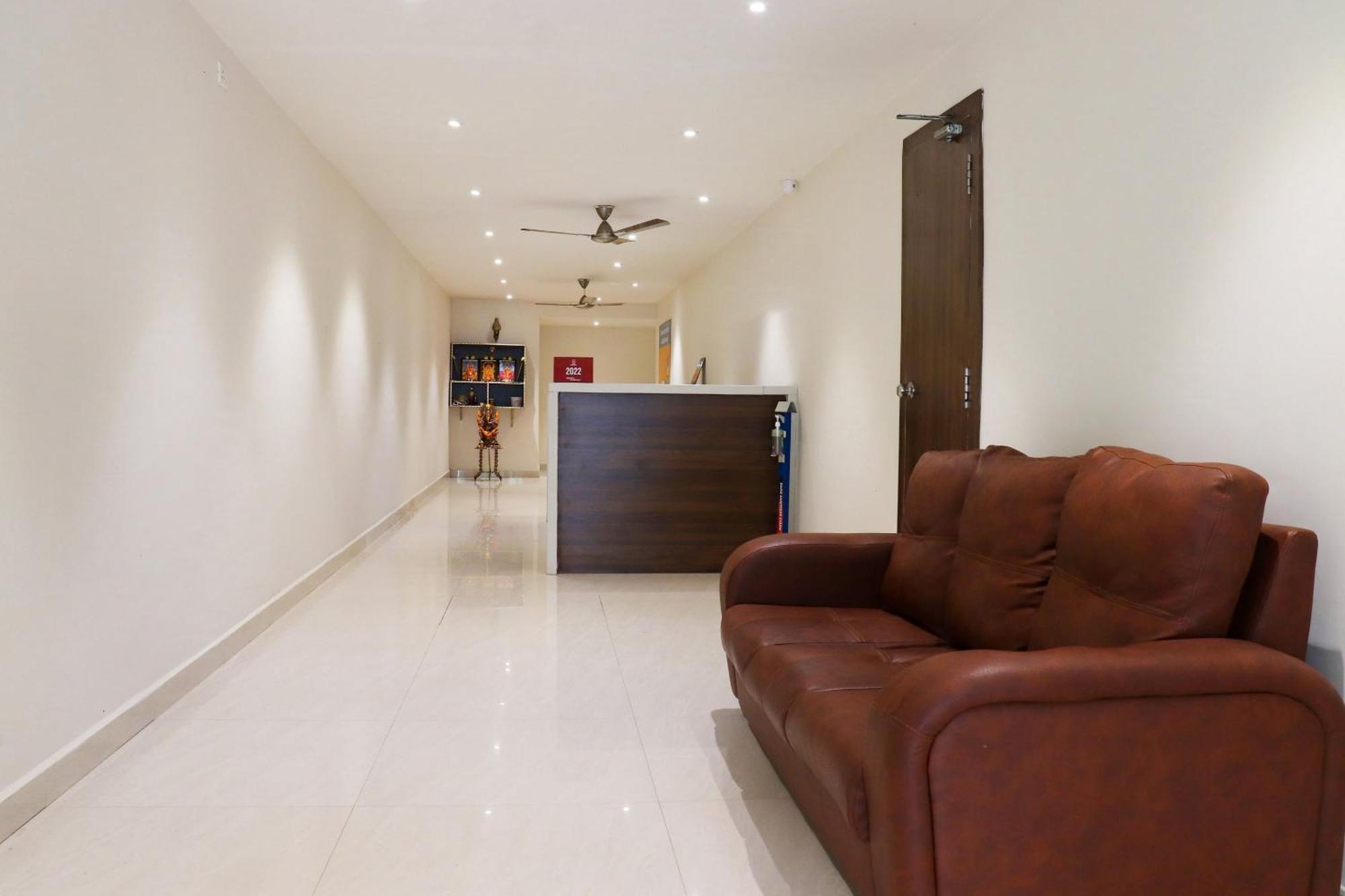 Hotel Collection O Kk Trends Vijayawāda Exteriér fotografie